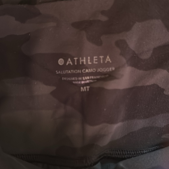 Athleta joggers medium - Picture 3 of 3